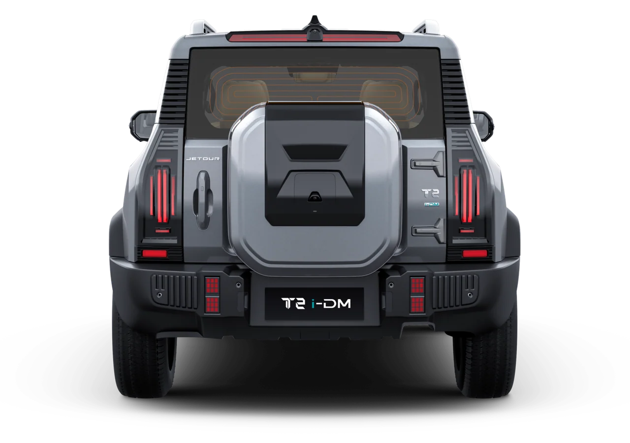 Jetour T2 i-DM in Silver from behind
