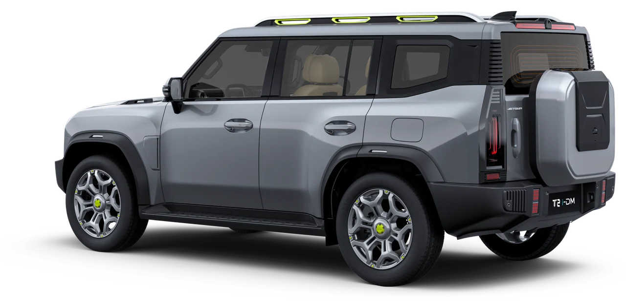 Jetour T2 i-DM in Silver from the rear left